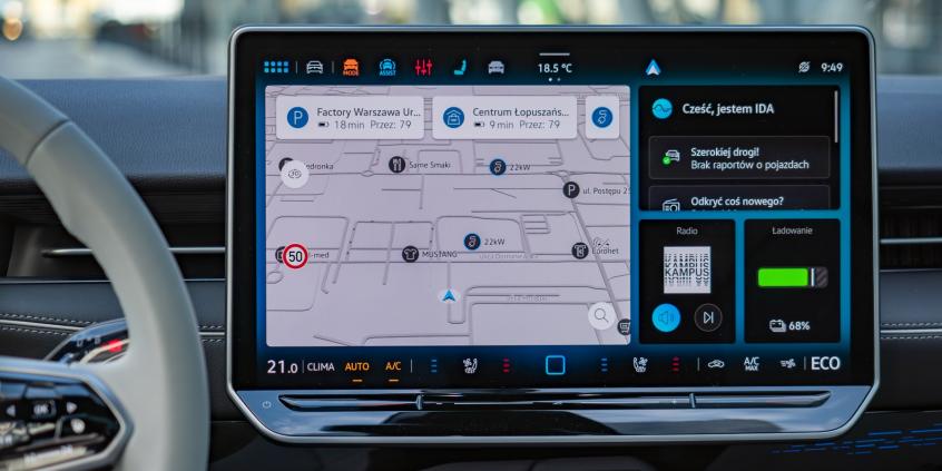Volkswagen i Tesla z kontrowersyjnym pomysłem. Reklamy wywołały burzę wśród użytkowników