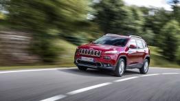 Jeep Cherokee KL (2014) Limited - wersja europejska - widok z przodu
