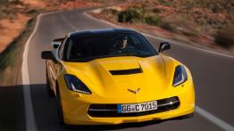 Chevrolet Corvette C7 Stingray Coupe (2014) - wersja europejska - widok z przodu