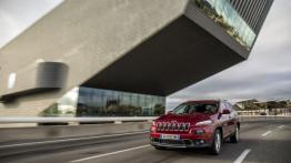 Jeep Cherokee KL (2014) Limited - wersja europejska - widok z przodu