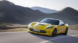 Chevrolet Corvette C7 Stingray Coupe (2014) - wersja europejska - widok z przodu