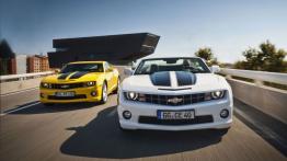 Chevrolet Camaro Cabrio - wersja europejska - widok z przodu