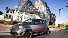 Abarth 500 - wersja amerykańska - widok z przodu