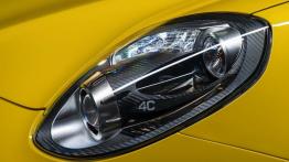 Alfa Romeo 4C Spider (2016) - wersja amerykańska - lewy przedni reflektor - włączony