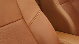 Jeep Compass 2014 - wersja europejska - fotel pasażera, widok z przodu