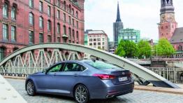 Hyundai Genesis II (2014) - wersja europejska - widok z tyłu