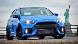 Ford Focus III RS (2016) - wersja amerykańska - widok z przodu