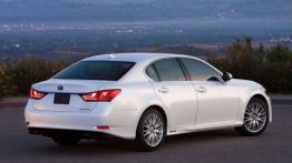 Lexus GS IV 450h (2012) - wersja amerykańska - widok z tyłu