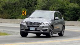 BMW X5 III (2014) xDrive30d - wersja amerykańska - widok z przodu