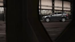 Toyota RAV4 IV - wersja europejska - lewy bok