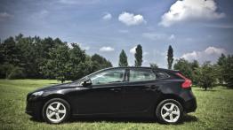 Volvo V40 – koniec z linijką