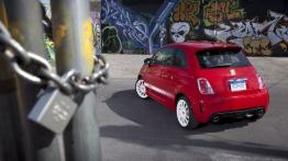 Abarth 500 - wersja amerykańska - widok z tyłu