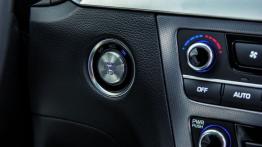 Hyundai Genesis II (2014) - wersja europejska - przycisk do uruchamiania silnika