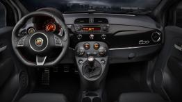 Abarth 500 - wersja amerykańska - pełny panel przedni