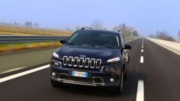 Jeep Cherokee KL (2014) Limited - wersja europejska - widok z przodu