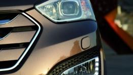 Hyundai Santa Fe III - wersja europejska - lewy przedni reflektor - wyłączony
