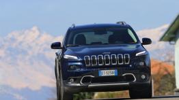 Jeep Cherokee KL (2014) Limited - wersja europejska - widok z przodu