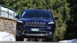 Jeep Cherokee KL (2014) Limited - wersja europejska - widok z przodu