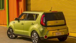 Kia Soul Facelifting (2014) - wersja amerykańska - widok z tyłu