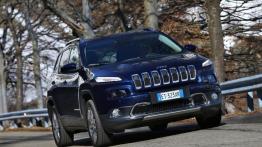 Jeep Cherokee KL (2014) Limited - wersja europejska - widok z przodu