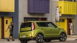 Kia Soul Facelifting (2014) - wersja amerykańska - widok z tyłu