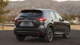 Mazda CX-5 Facelifting (2016) - widok z tyłu