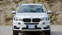 BMW X5 III (2014) xDrive50i - wersja amerykańska - widok z przodu