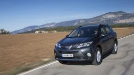 Toyota RAV4 IV - wersja europejska - widok z przodu