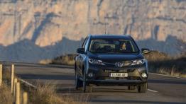 Toyota RAV4 IV - wersja europejska - widok z przodu