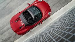 Alfa Romeo 4C Spider Rosso (2016) - wersja amerykańska - widok z góry