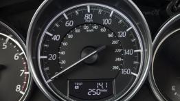 Mazda CX-5 Facelifting (2016) - prędkościomierz