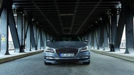 Hyundai Genesis II (2014) - wersja europejska - widok z przodu