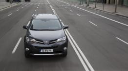 Toyota RAV4 IV - wersja europejska - widok z przodu