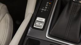 Mazda CX-5 Facelifting (2016) - przełącznik do sterowania trybami jazdy