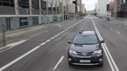 Toyota RAV4 IV - wersja europejska - widok z przodu