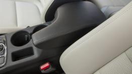 Mazda CX-5 Facelifting (2016) - podłokietnik przedni