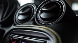 Alfa Romeo 4C Spider (2016) - wersja amerykańska - nawiew