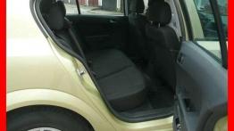 Opel Astra III - auto na piątkę