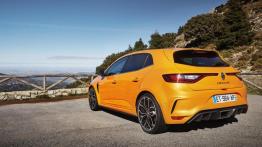 Nowe Renault Megane RS podnosi poprzeczkę