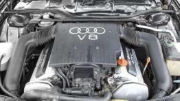 Audi V8 - doskonałego trudne początki