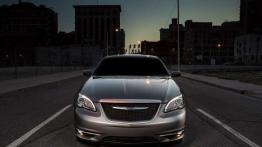 Nowy Chrysler 200 zadebiutuje już w przyszłym roku?