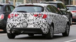 Alfa Romeo Giulietta - operacja plastyczna w toku