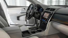 Odmieniona Toyota Camry debiutuje w Nowym Jorku