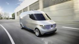 Plany Mercedes-Benz: ponad 10 różnych pojazdów z napędem całkowicie elektrycznym do 2022 roku
