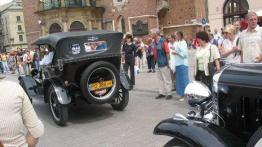 Staruszkowie ! &#8211; ale dziarscy na Krakowskim Rynku