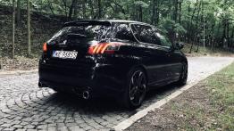 Peugeot 308 GTi – hot hatch po francusku