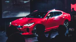 Kia Stinger - śmiała zmiana wizerunku 