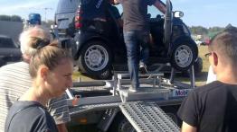 Gorące show na ... lotnisku