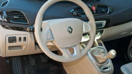 Renault Grand Scenic - komfort po francusku