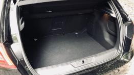 Peugeot 308 GTi – hot hatch po francusku